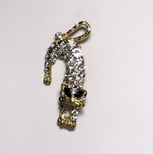 Pouncing gold cat with diamantes brooch at erika