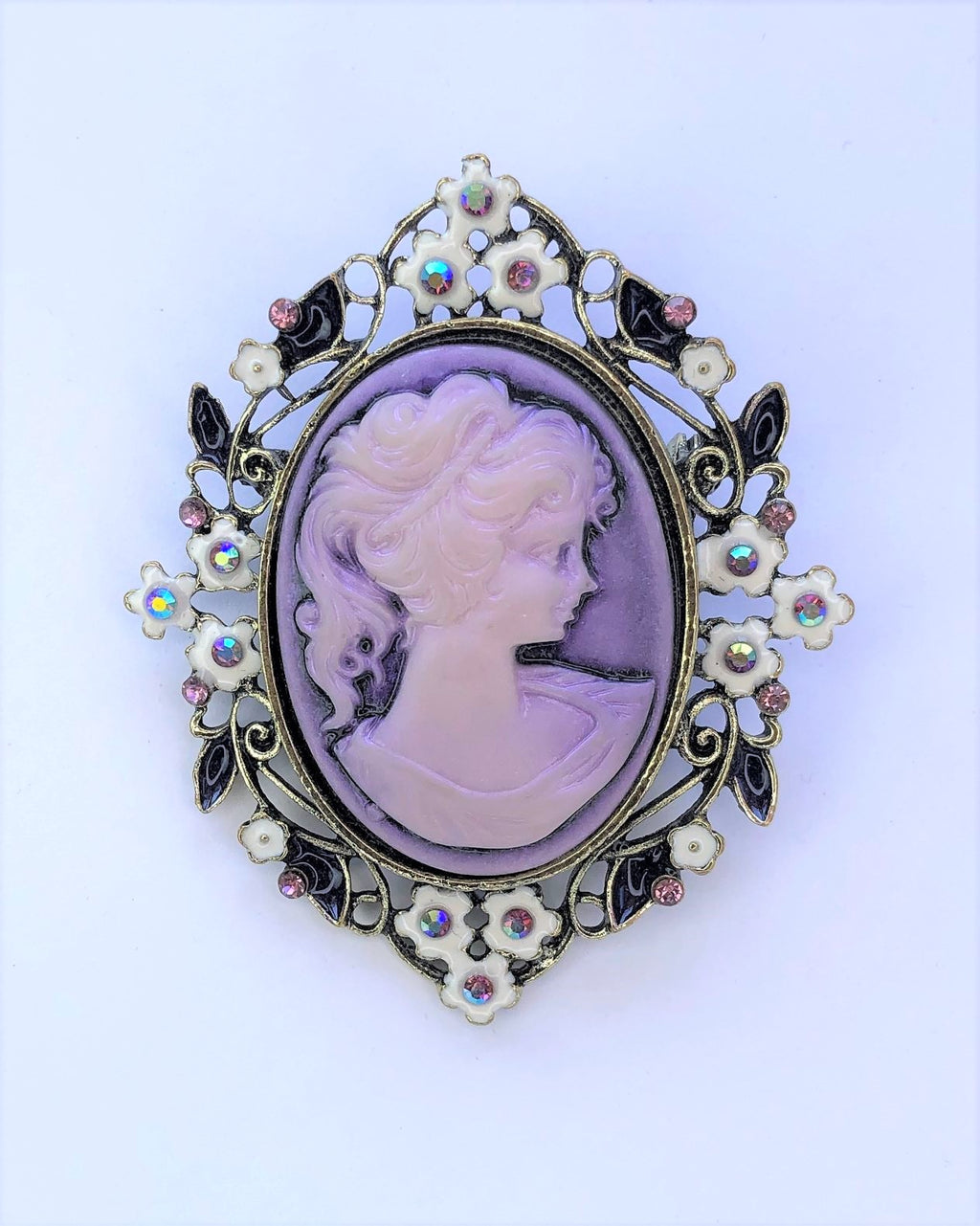 Purple & lilac tone cameo style brooch at erika